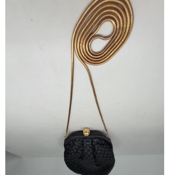 Vintage La Regale 80s Woven Black Bag with Snake Chain Strap Crossbody Purse - Picture 6 of 10